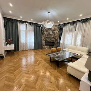 Appartement "Premium" met Drie Slaapkamers